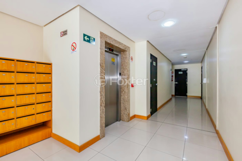 Image 32 - 611827
