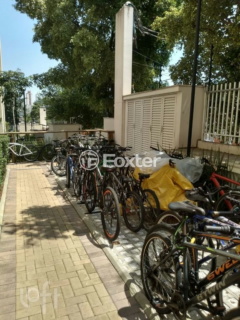 Image 20 - 325665