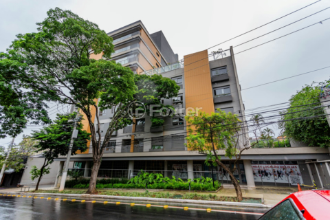 Image 51 - 1010168