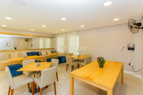 Image 37 - 327328