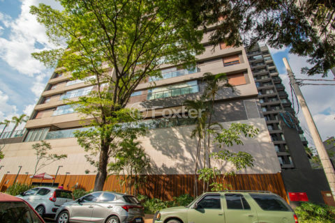Image 31 - 323913