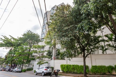 Image 41 - 1011241