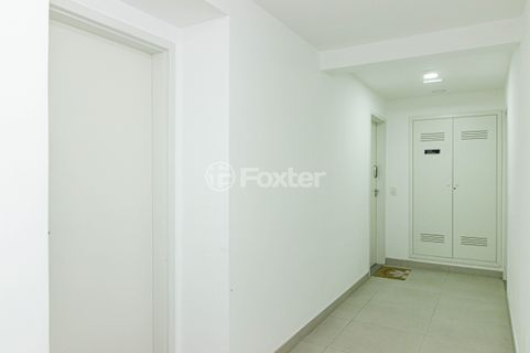 Image 22 - 993064