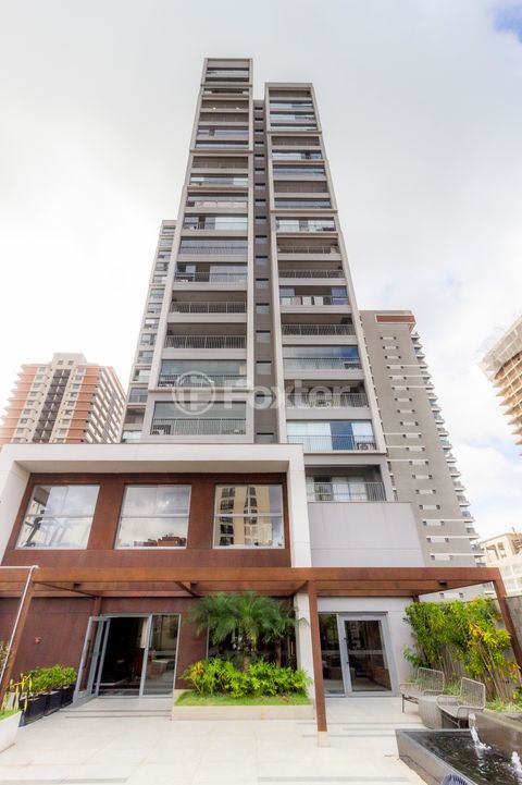 Image 34 - 1012333