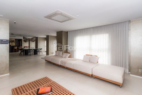 Image 48 - 1012333