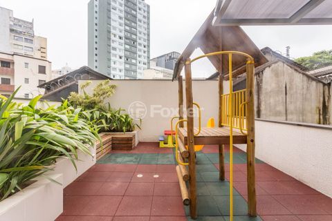 Image 33 - 817506