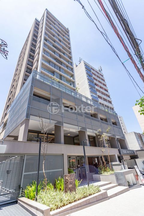 Image 38 - 807949