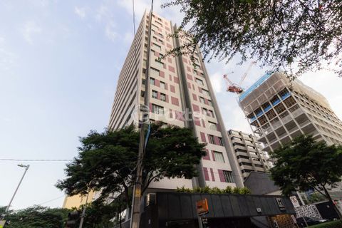 Image 17 - 865857