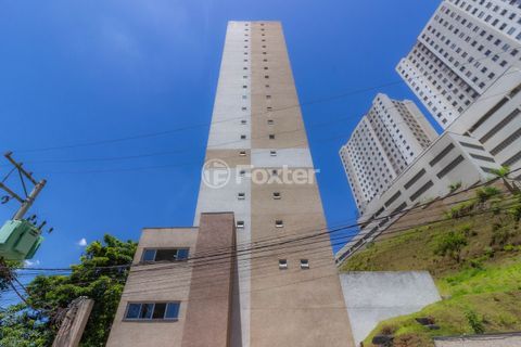 Image 25 - 1015810