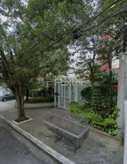 Image 16 - 874875