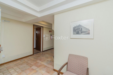Image 35 - 839071