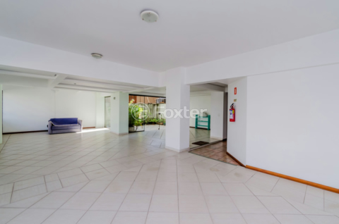Image 39 - 839071