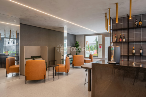 Image 2 - 51077
