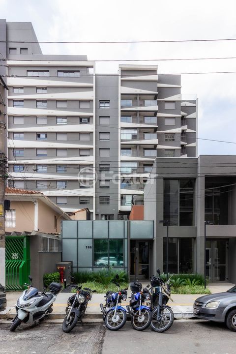 Image 6 - 966732