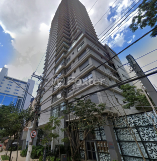Image 30 - 876327