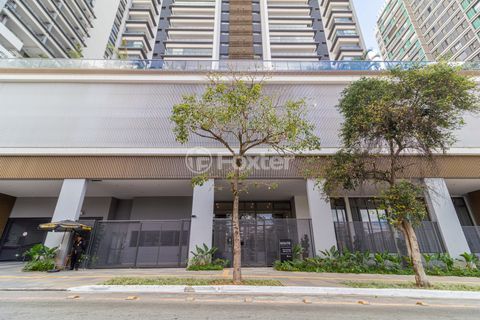 Image 33 - 927791