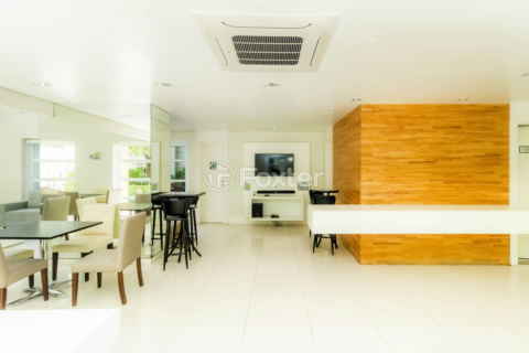 Image 35 - 1005393