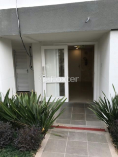 Image 26 - 876637