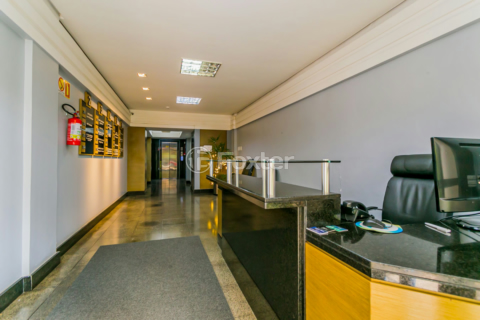 Image 3 - 4744