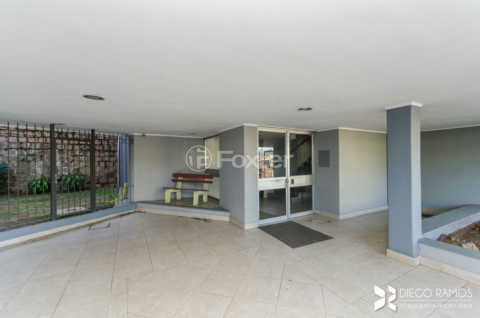 Image 38 - 751813