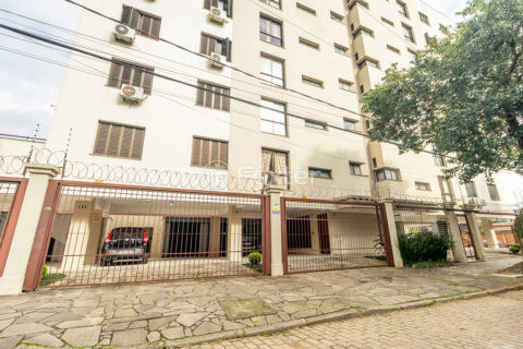 Image 33 - 1002813