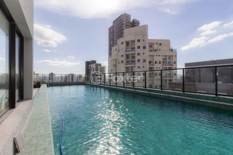 Image 29 - 328095