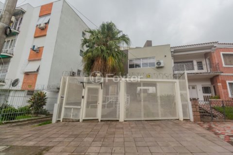 Image 8 - 991119
