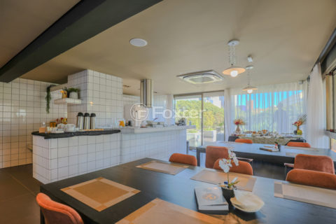 Image 31 - 919798
