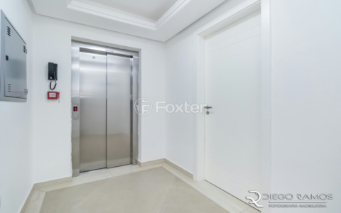 Image 37 - 862944