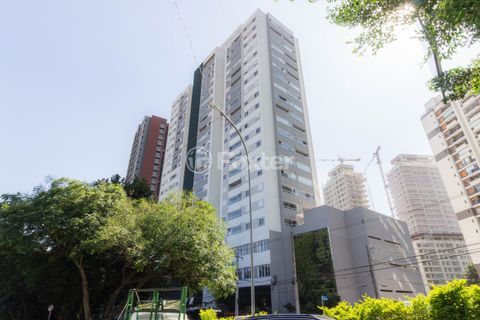 Image 28 - 874602