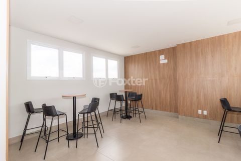 Image 33 - 874602