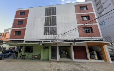 Image 11 - 317316