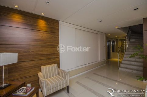 Image 23 - 109815