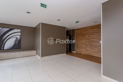 Image 34 - 965896
