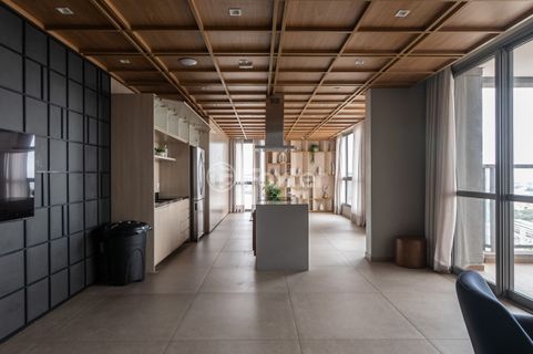 Image 27 - 887672