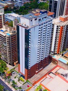 Image 10 - 826576