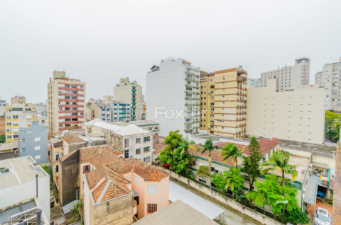 Image 30 - 877466