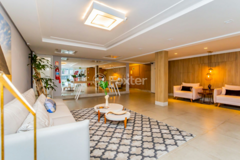 Image 31 - 1000413