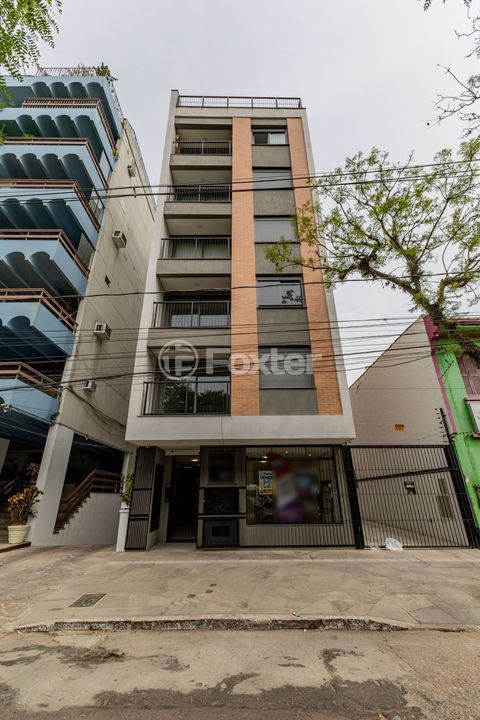Image 25 - 868587