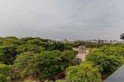 Image 57 - 868587