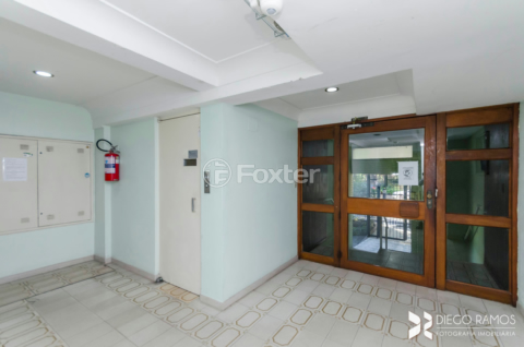 Image 28 - 306633