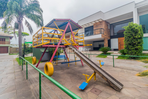 Image 34 - 100122