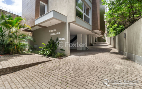 Image 42 - 912287