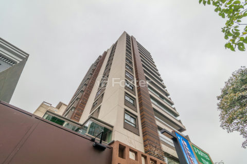 Image 27 - 1016350