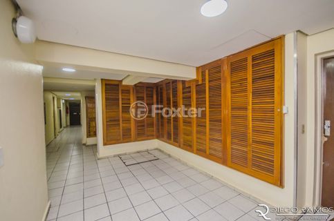 Image 22 - 568436