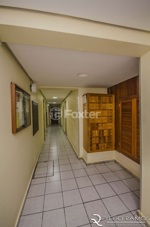 Image 24 - 568436