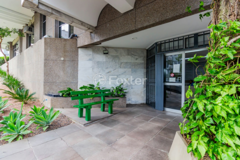 Image 14 - 379202