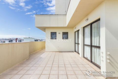 Image 32 - 1013592
