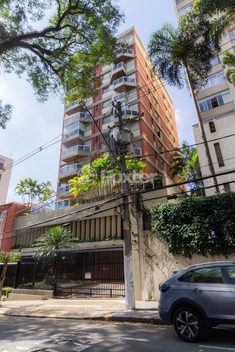 Image 40 - 1015014