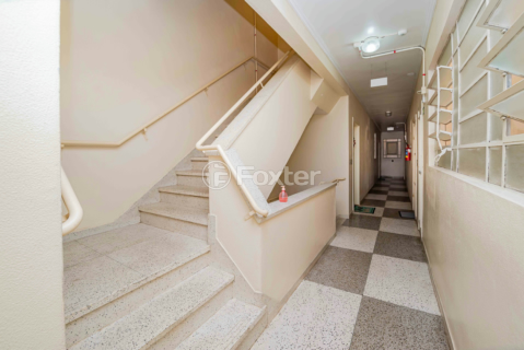 Image 41 - 1039797
